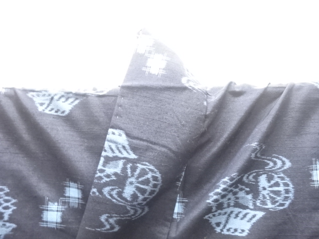  水車小屋模様織り出し手織り紬着物